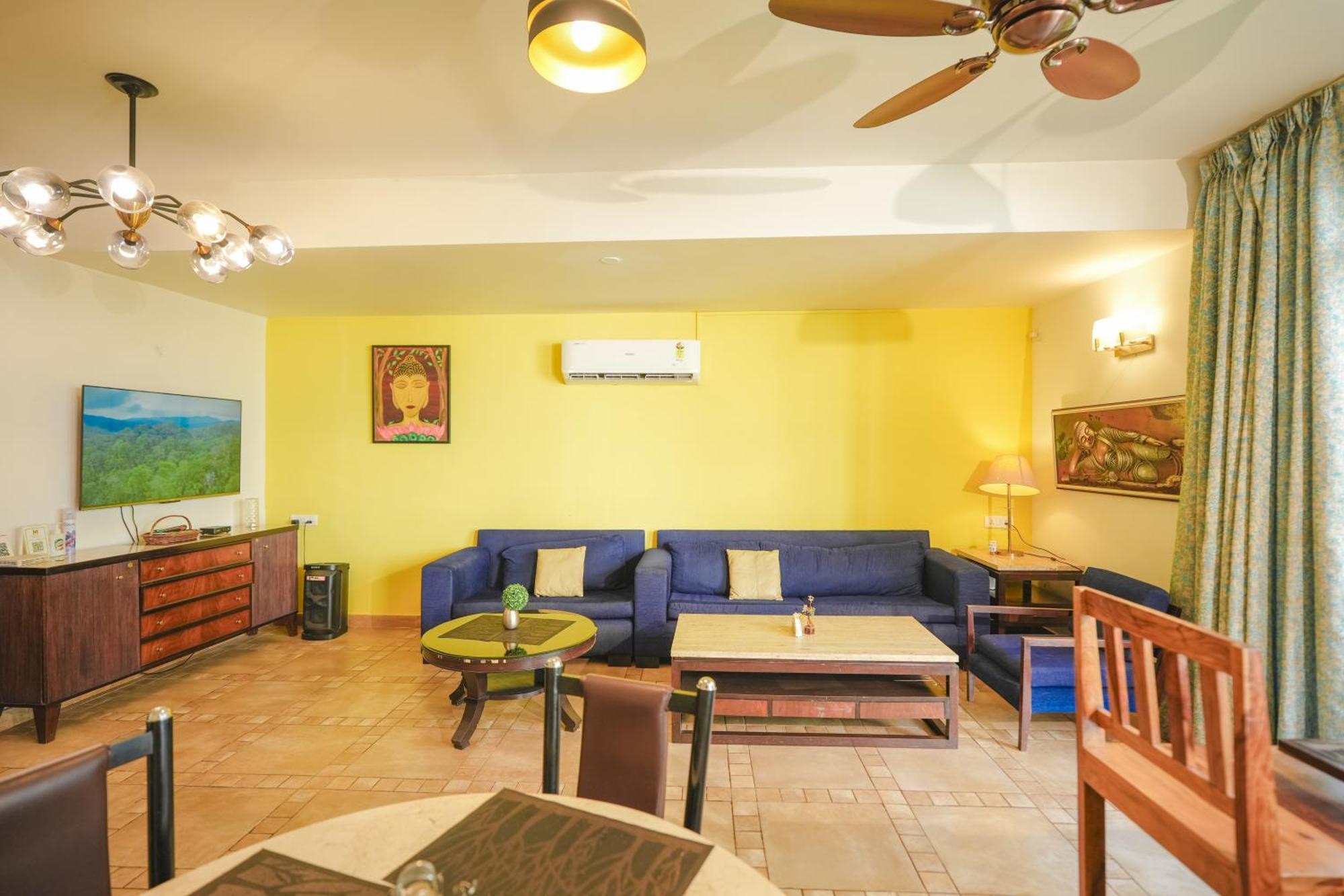 Villa M - Jia 3- 3Bhk In Candolim, Pool Facing, Near Beach, Breakfast Included Bagian luar foto