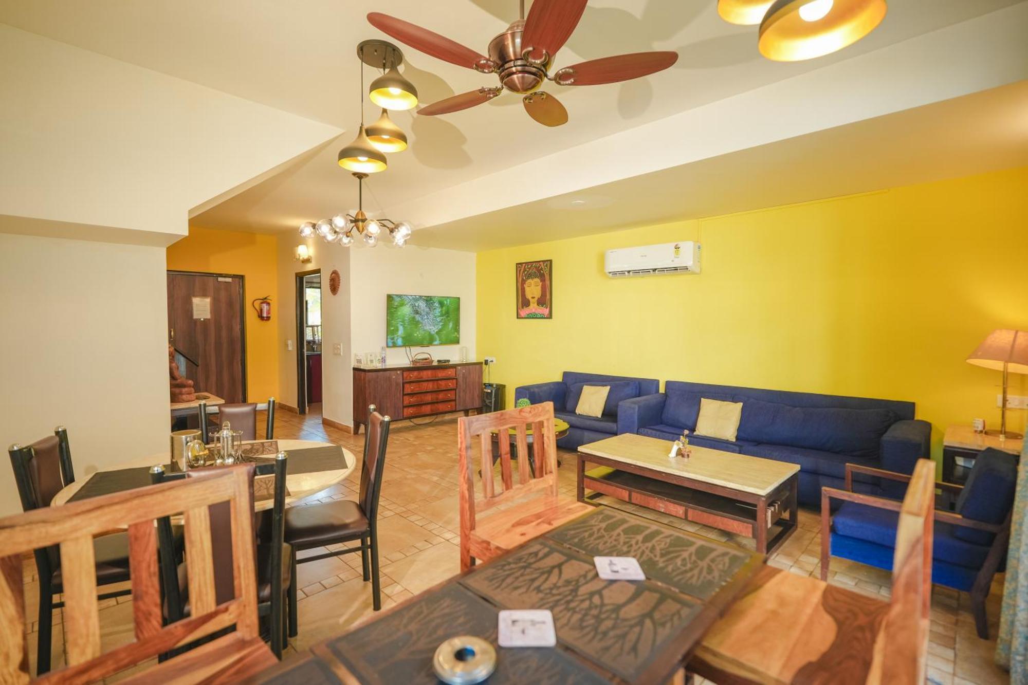 Villa M - Jia 3- 3Bhk In Candolim, Pool Facing, Near Beach, Breakfast Included Bagian luar foto